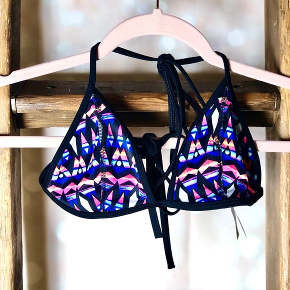 PINK Victoria's Secret Other - PINK Victoria’s Secret Geometric Swim Bikini Top